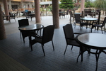 Качествени столове от ратан за ресторант